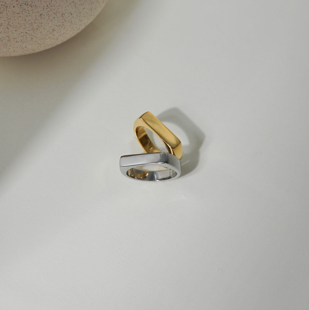 Bon Signet Ring