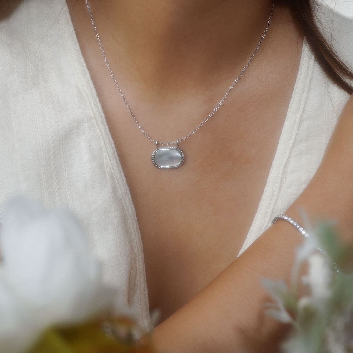 Ophira Mother of Pearl Necklace