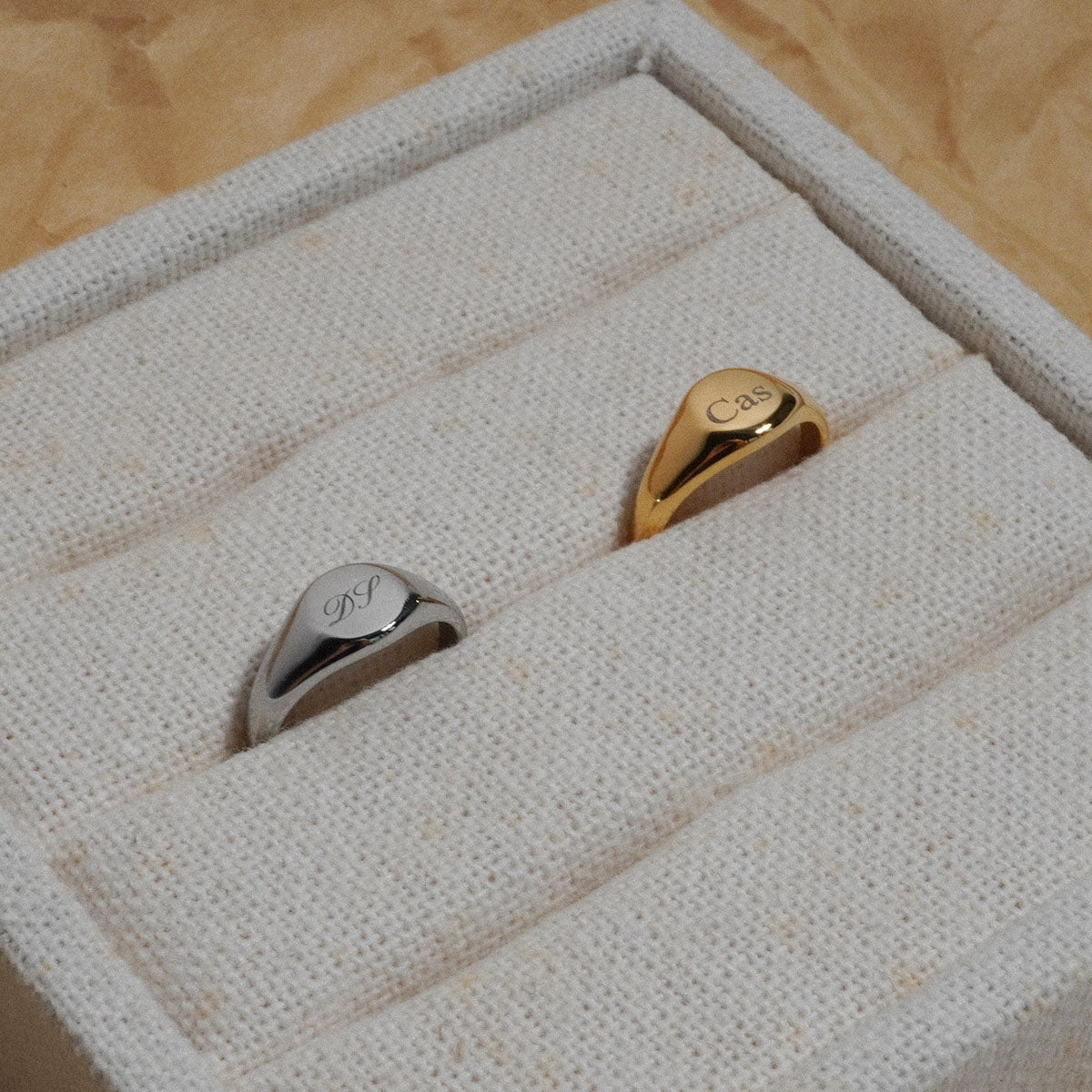 Essential Signet Ring